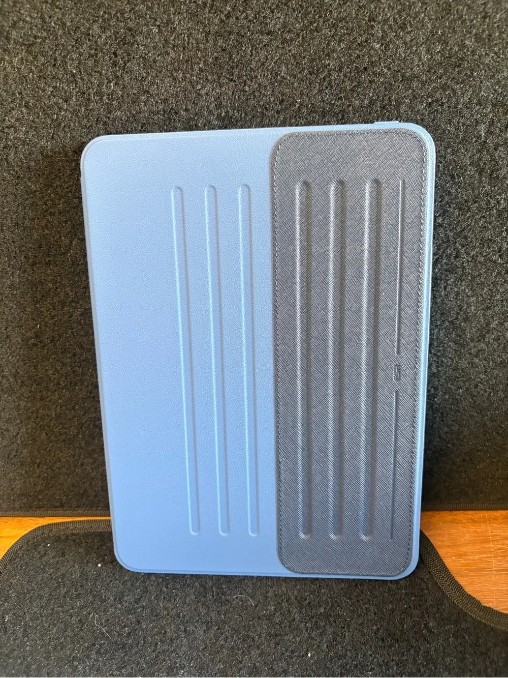 📱 ESR Shift Series Magnetic Case for Tablet/iPad NEW